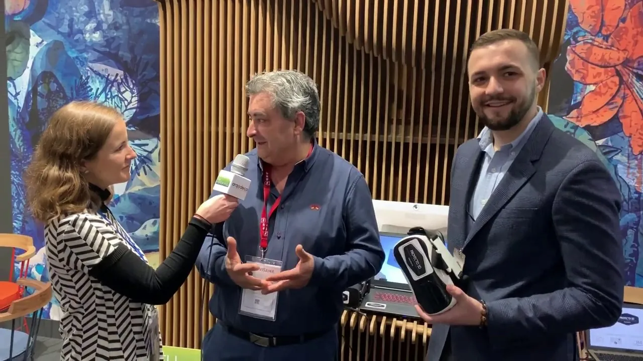 Portada del vídeo: Probando la realidad virtual · Cevisama 2019